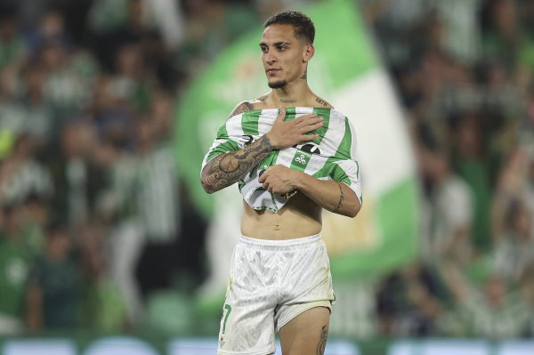 Sky: Anthony dự kiến ​​sẽ đi đến Tây Ban Nha để kiểm tra y tế Betis, với tổng chi phí là 21,7 triệu 