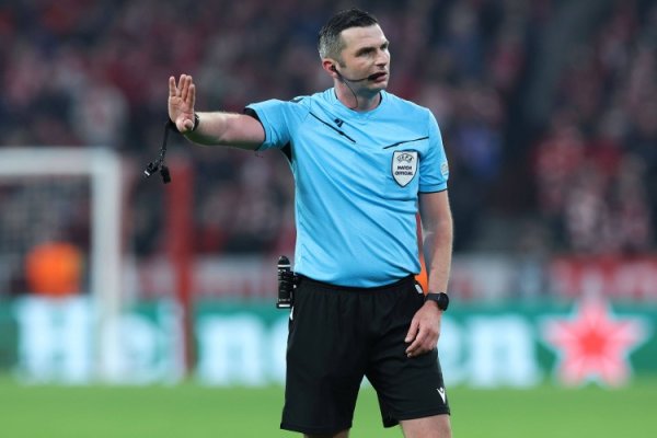 Chính thức của UEFA: Nhóm trọng tài Oliver đóng vai trò của Tập đoàn Champions League của Pháp MI vs