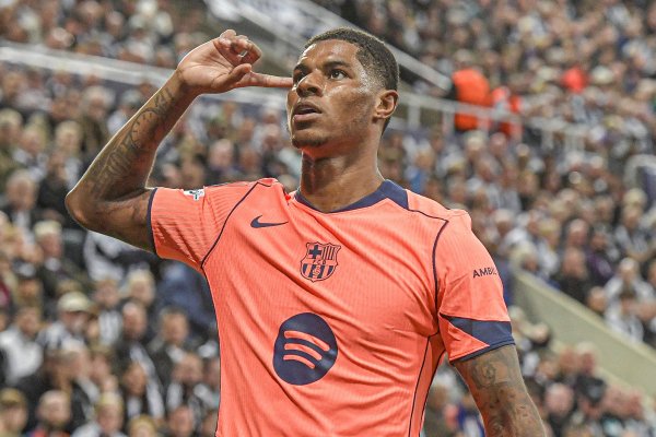 ngủ quá mức? TA: Rashford, người đã chơi đôi trong vòng cuối cùng, đã bị trễ để huấn luyện và bị trừ