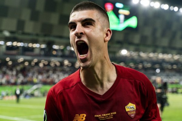 19 mục tiêu! Mancini trở thành người bảo vệ mục tiêu thứ ba trong lịch sử của Roma, Panucci được xếp