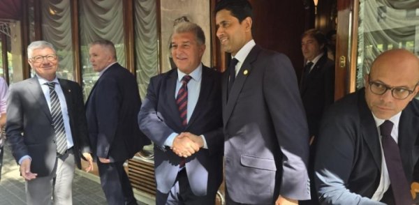 Chúng tôi sẽ xem trò chơi trực tiếp tối nay! Laporta: Figo là một nhân viên của UEFA và anh ấy sẽ đư