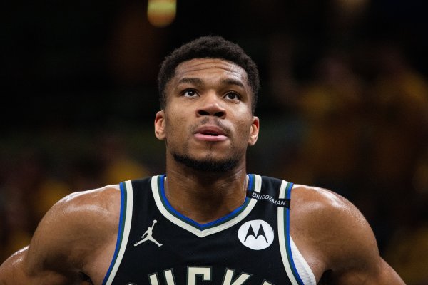 Shams: Nếu bạn muốn rời khỏi Bucks, Knicks là nhóm duy nhất antetokounmpo muốn đi