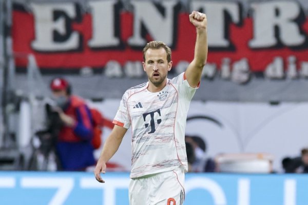 Kimmich: Chúng tôi muốn giúp Kane giành Quả bóng vàng. Anh ấy sẽ không bao giờ cảm thấy không vui vì