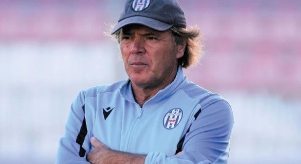 Cựu danh thủ: Napoli đang phải trả giá vì lịch thi đấu dày đặc và thiếu tập trung