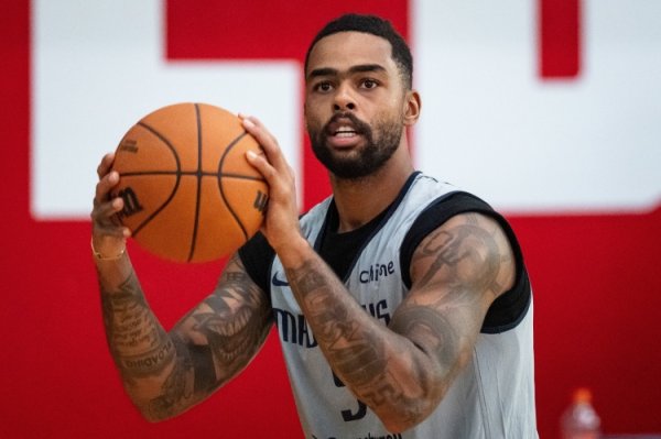 Kidd nói về việc không sử dụng Russell trong hiệp 2: Đội hình chúng ta cần để đưa trận đấu trở lại c