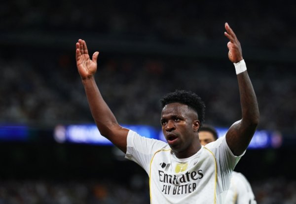 Pettit: Vinicius đã trở thành nguồn gốc vấn đề của Real Madrid, có lẽ anh nên về đội bóng nhỏ và làm