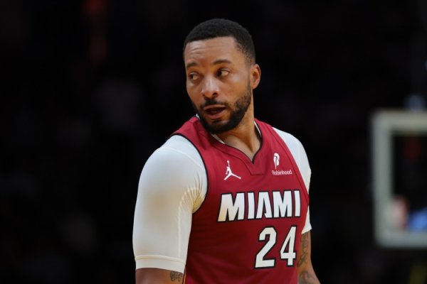 Powell: Chiến thắng này cho thấy chiều sâu của đội hình. Mỗi người trong chúng tôi đều tin tưởng vào