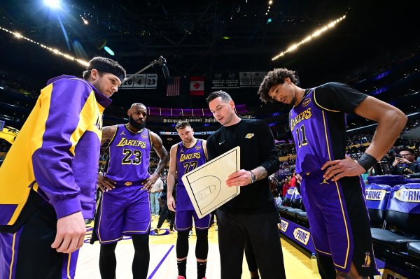 Dongzhanli dẫn đầu! Những Lakers này tốt đến mức nào? Mùa giải này cuối cùng có thể đi bao xa?