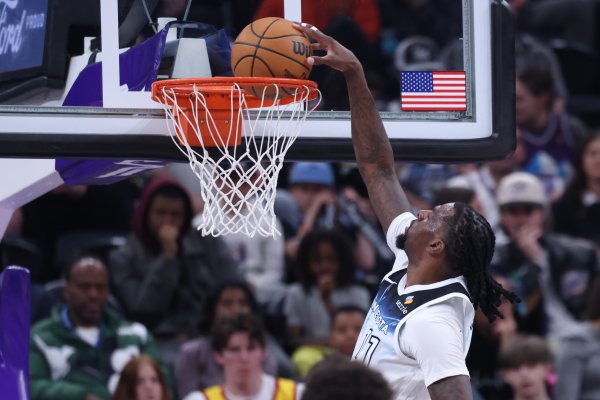 Không thể dừng lại chút nào! Reed thực hiện 9% trong số 13 cú sút trong hiệp, 26 trong số 26 quả ba 