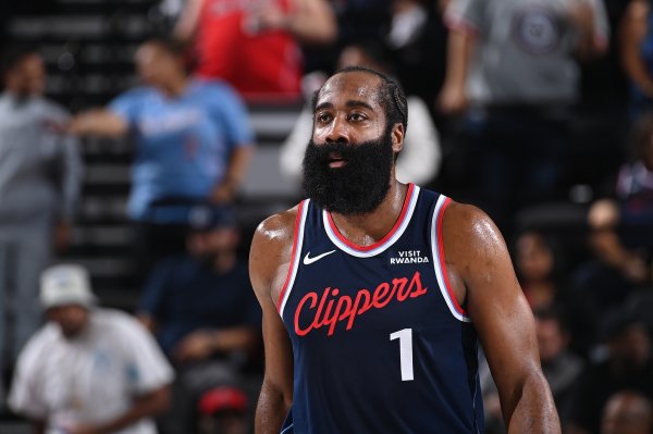 Bình luận: Pháo lên máy bay đã bị đốt cháy. Kawhi cuối cùng đã trở lại. Nếu anh không trở lại, Clipp