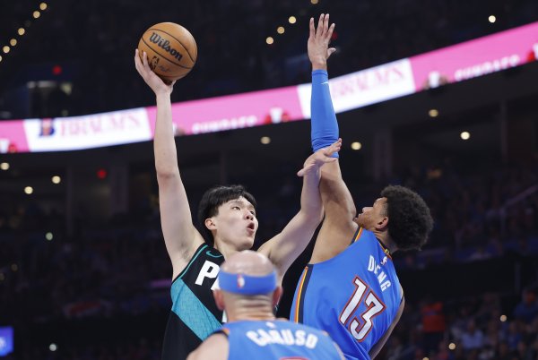 [Tân binh] Yang Hansen có 8 điểm, 4 rebound, 3 kiến ​​​​tạo và 1 cú sút. Knipper tiếp tục tỏa sáng v