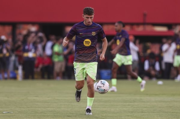 Mức giá 40 triệu có hợp lý không? Fermin 22 tuổi có 0 số liệu trong nhiều thống kê. Anh có giá 60 tr